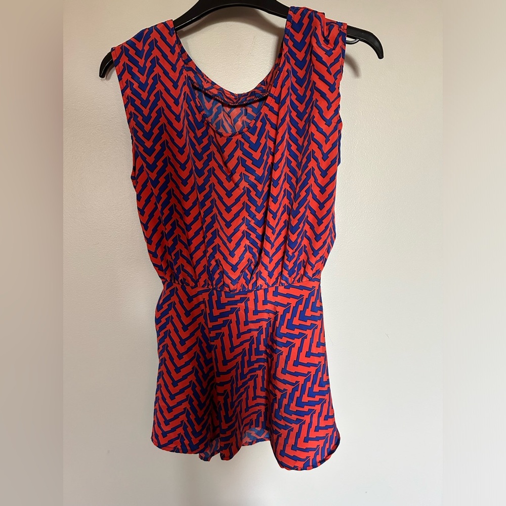 BCbG Max Azria top size  small